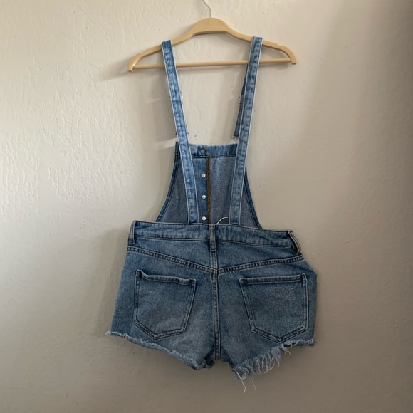 Pacsun Overall Shorts - Picture 5 of 6